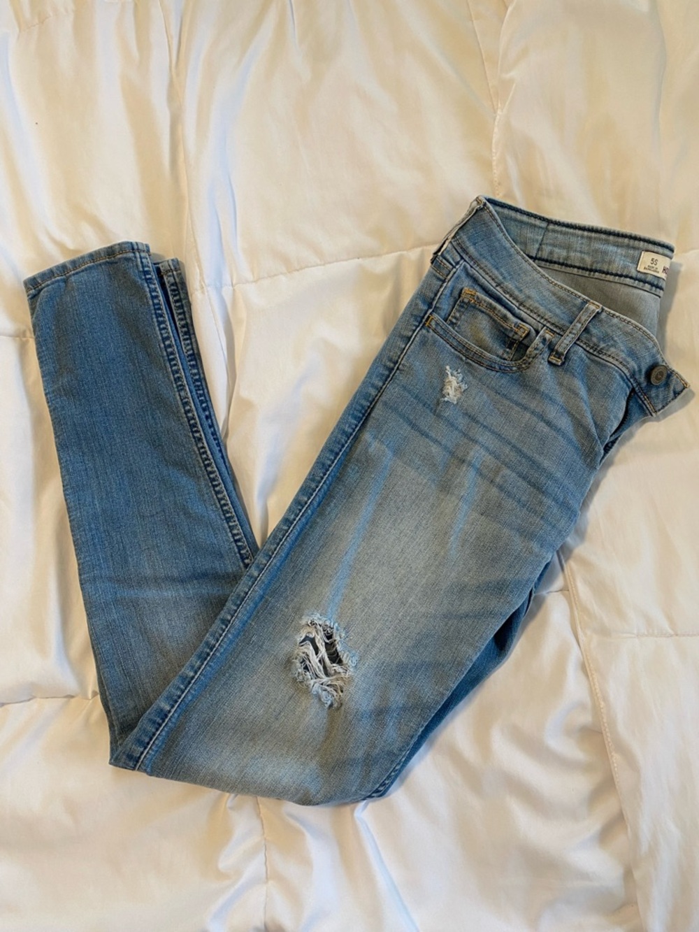 Hollister Light Blue Ripped Women's Skinny Jeans